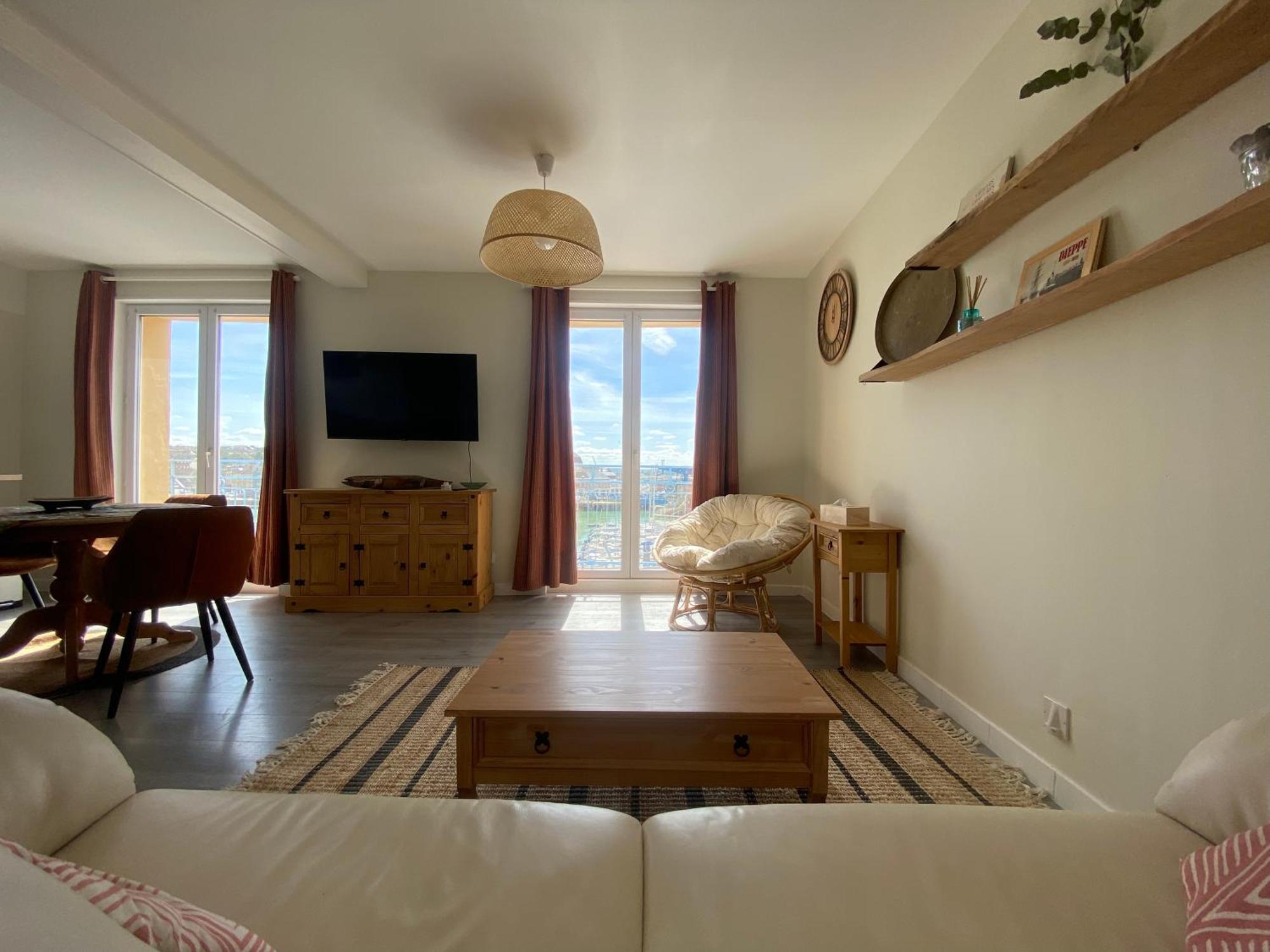Etablissement 3 Etoiles Avec Ascenseur, 3 Appartements Lumineux Vue Port Avec Balcon, 200M De La Mer, Wifi Fibre, Tous Service Inclus Dieppe Exteriér fotografie