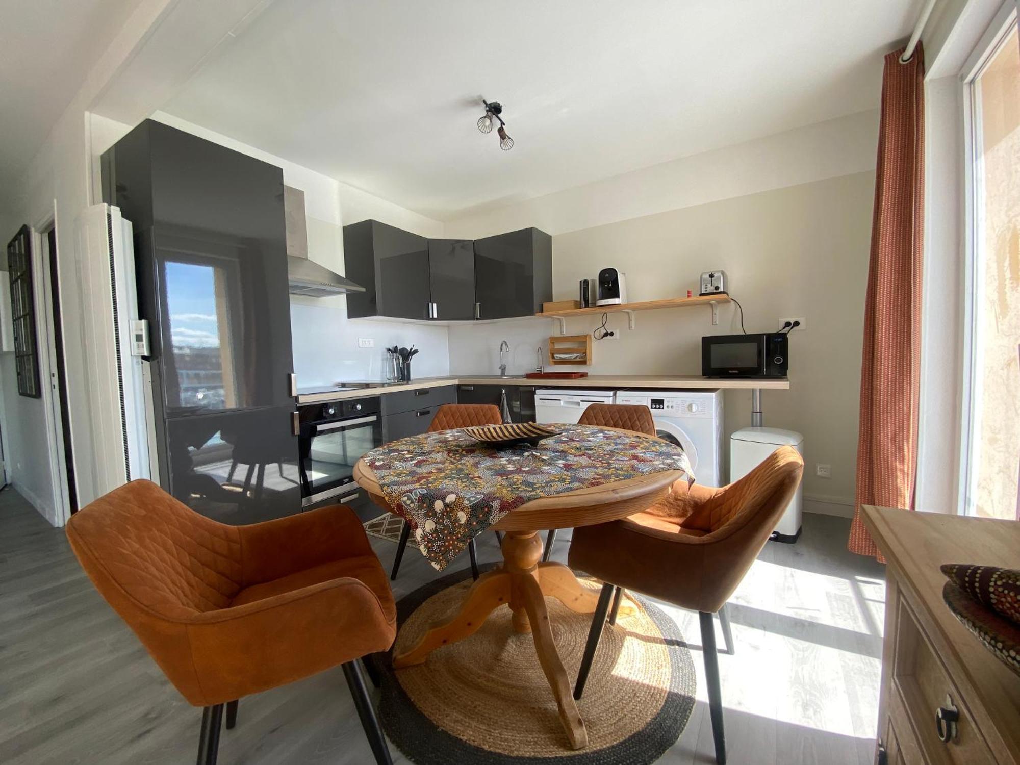 Etablissement 3 Etoiles Avec Ascenseur, 3 Appartements Lumineux Vue Port Avec Balcon, 200M De La Mer, Wifi Fibre, Tous Service Inclus Dieppe Exteriér fotografie
