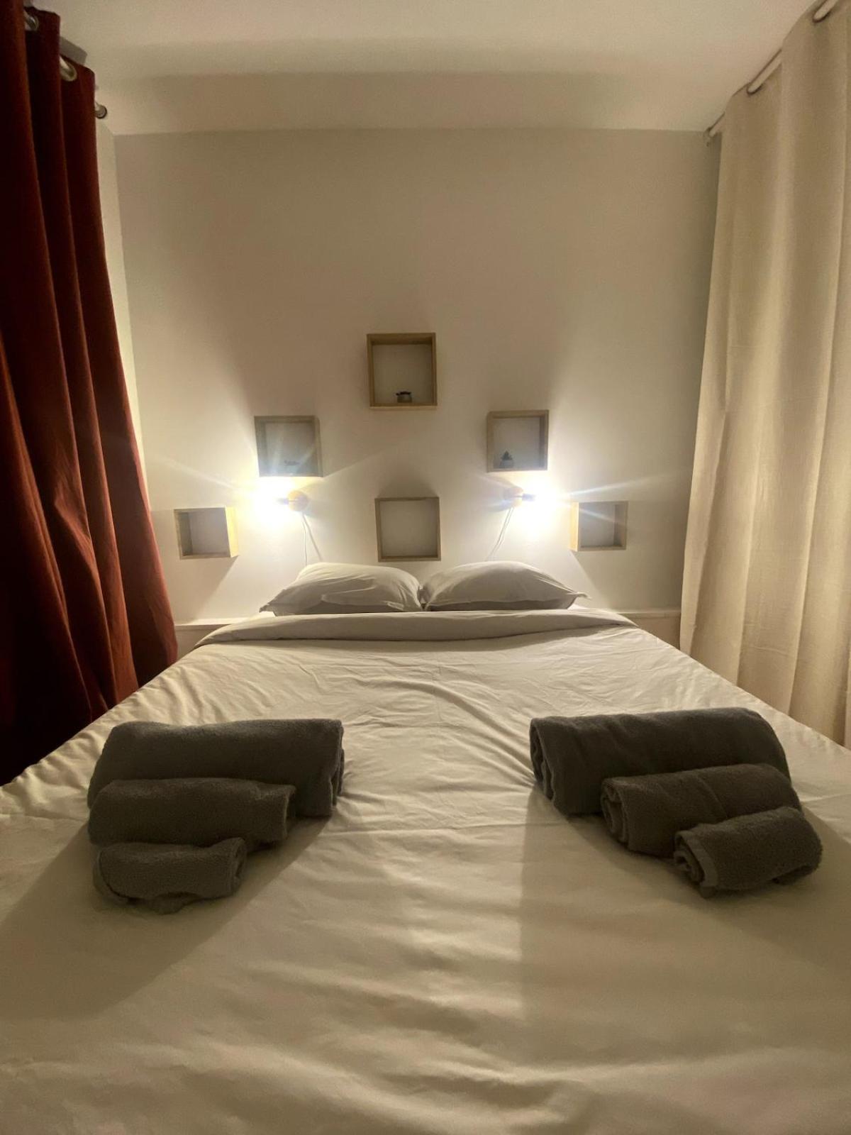 Etablissement 3 Etoiles Avec Ascenseur, 3 Appartements Lumineux Vue Port Avec Balcon, 200M De La Mer, Wifi Fibre, Tous Service Inclus Dieppe Exteriér fotografie