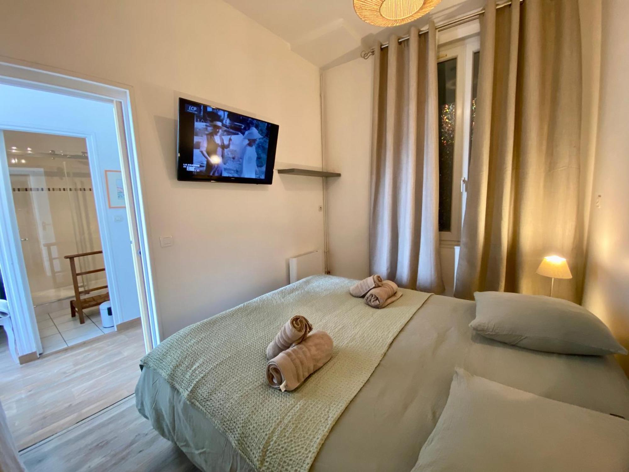 Etablissement 3 Etoiles Avec Ascenseur, 3 Appartements Lumineux Vue Port Avec Balcon, 200M De La Mer, Wifi Fibre, Tous Service Inclus Dieppe Exteriér fotografie